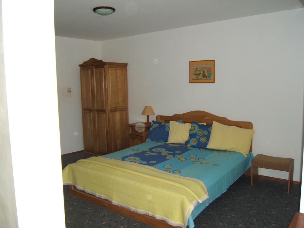 Regina'S Guesthouse Балчик Номер фото